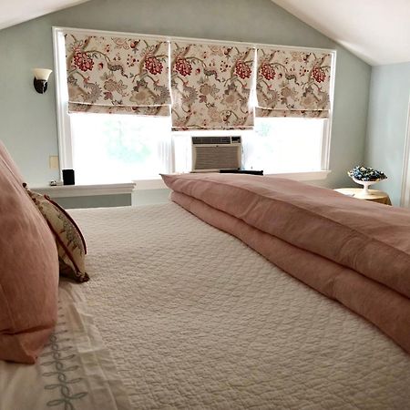 34 State "Historic Luxury Suites" סקניאטלס מראה חיצוני תמונה