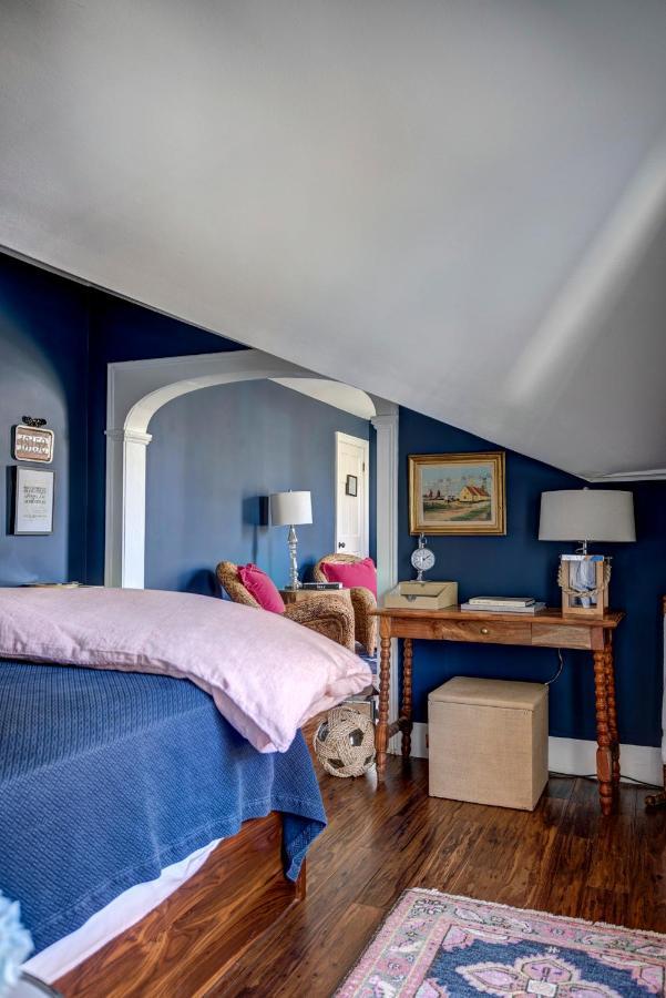 34 State "Historic Luxury Suites" סקניאטלס מראה חיצוני תמונה