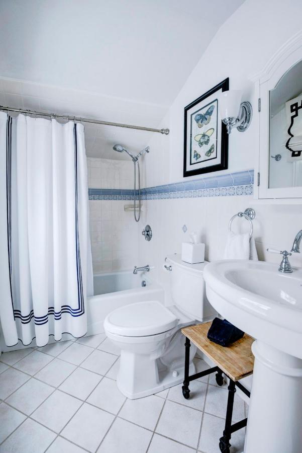 34 State "Historic Luxury Suites" סקניאטלס מראה חיצוני תמונה